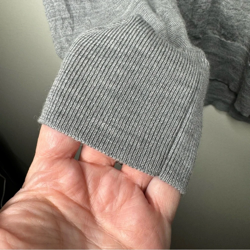 Uniqlo Light Marled Gray 100%‎ Wool Super Soft Quarter Zip Sweater Size XL